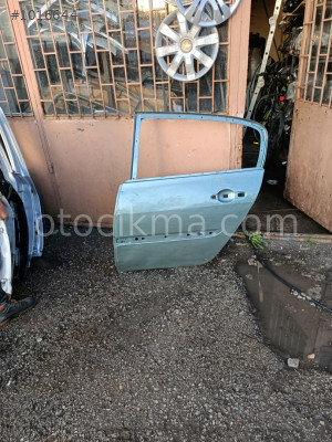 Renault Megan 2 sol arka kapı çıkma
