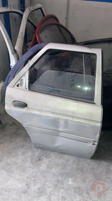 Ford Escort Sağ Arka kapı