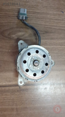 2011 FORD FOCUS RADYATÖR FAN MOTORU