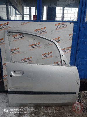 Mitsubishi Colt Sağ Ön Kapı Boş 2005-2009