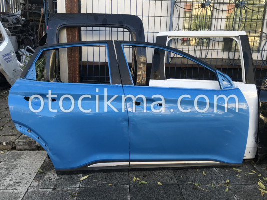 Hyundai kona çıkma sağ ön kapı