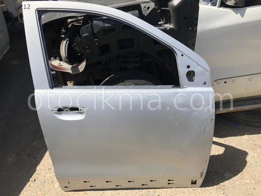 2015 dacia dakker sağ ön kapı
