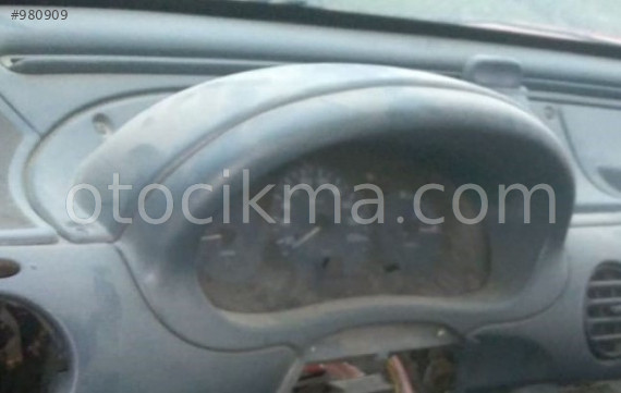 2006 model renault kangoo 1.9 çıkma gösterge paneli