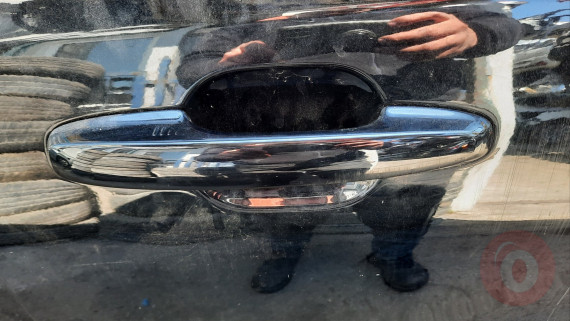FORD FOCUS 4 SAĞ ÖN KAPI KOLU