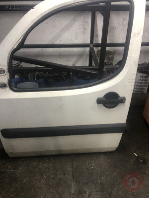 Fiat doblo sol ön kapı cıkma orjinal dolu