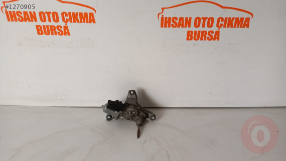 Toyota auris e15 arka cam silgi motoru