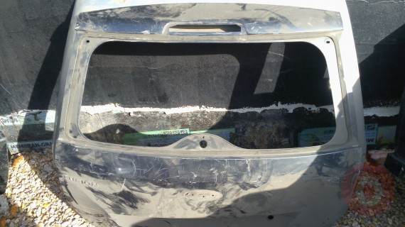 FORD FUSİON BAGAJ KAPAĞI