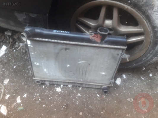 ÇIKMA TOFAŞ ŞAHİN PLASTİK RADYATÖR