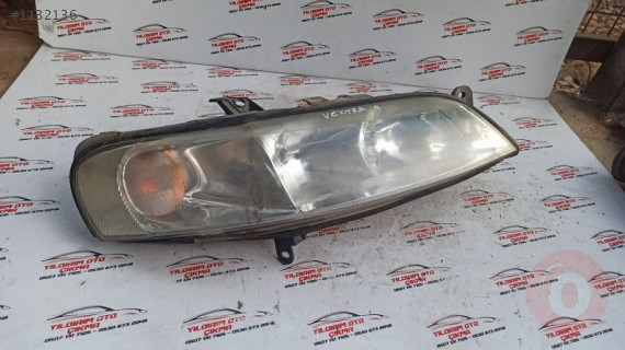OPEL VECTRA B SAĞ FAR