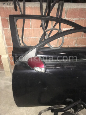 Volvo c30 cikma sag sol kapi c30 on kaput