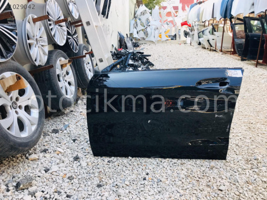 Mercedes CLA sol ön kapı