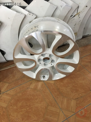 fiat 500 L çıkma çelik jant