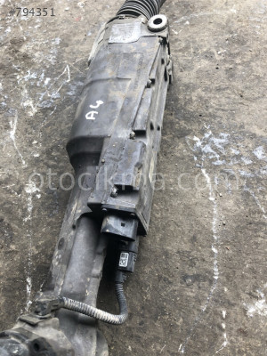 Audi A4 direksiyon kutusu