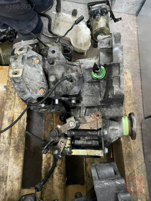 1,6 Golf akl MOTORDUU ŞANZIMAN ORJİNAL Çıkma HATASIZ - Volkswagen  Orijinal Çıkma Yedek Parça Ankara