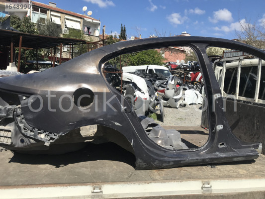 Renault Fluenc çıkma sağ çamurluk