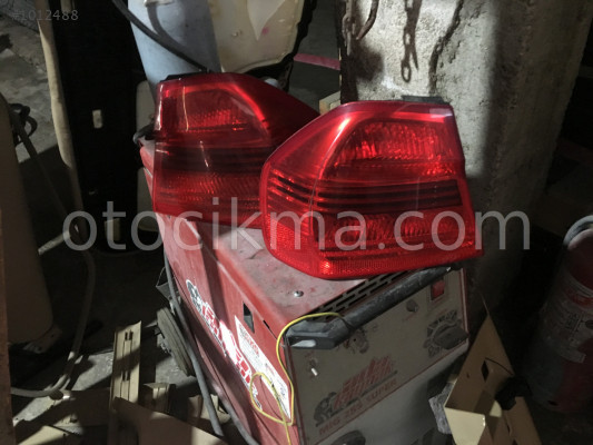 Bmw e90 arka sag sol stop lambası