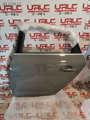 8W5833051 AUDİ A4 2016 SOL ARKA KAPI HATASIZ ORJİNAL