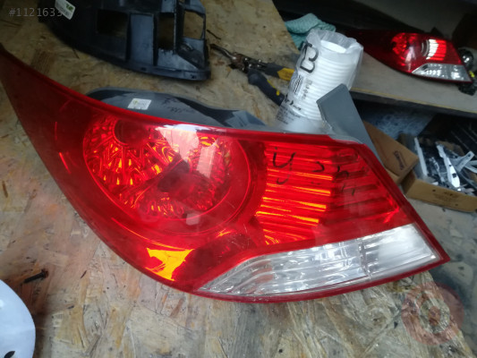 HYUNDAİ ACCENT BLUE SOL STOP ÇIKMA PARÇA