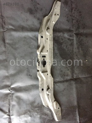 GEELY CK ÖN PANEL ÜST PLASTİĞİ