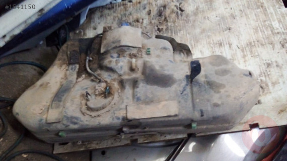 çıkma parça opel combo 1,3 mazot deposu