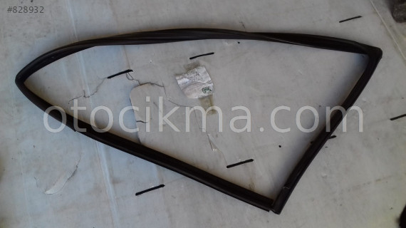 OPEL ASTRA G 2003 MODEL  1.6   ÖN SAĞ KAPI FİTLİ