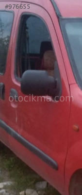 1998 2006 model renault kangoo 1.9 çıkma sağ ön kapı