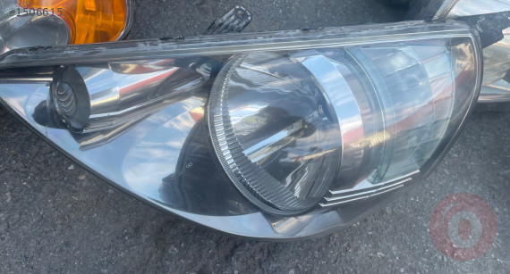 Çıkma Honda jazz sol ön far lambası orjinal