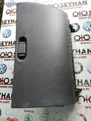 nissan vanetta cargo torpida kapağı