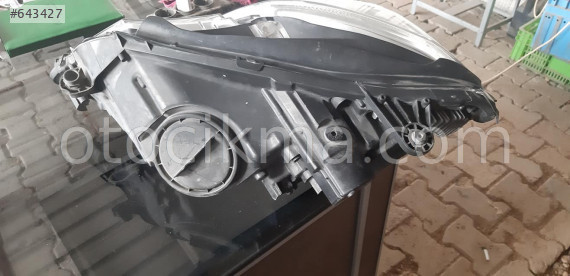 Mercedes E 250 2011 model sağ far