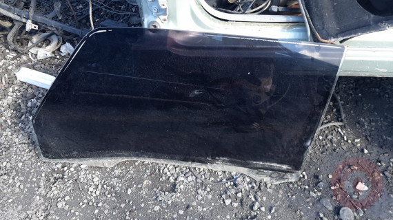mazda e-2200 çıkma sol ön kapı camı