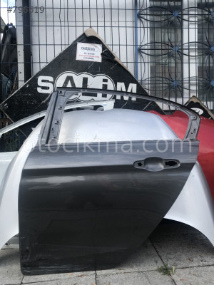 Fiat egea çıkma sol arka kapı