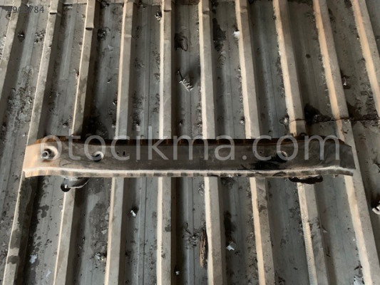 volvo s40 ön tampon demiri 2004 2012