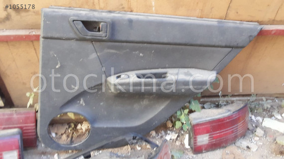 HYUNDAİ GETZ SAĞ ARKA KAPI DÖŞEMESİ HATASIZ