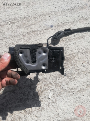 Renault clio 4 sol arka kapı kilidi