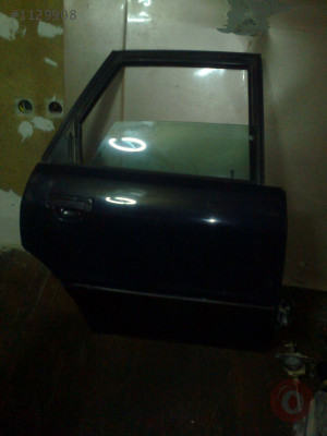 oto fikretten audi 80 kapı