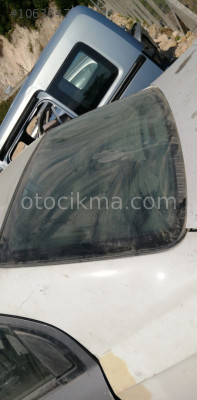 Chevrolet aveo sedan arka cam