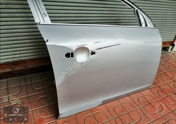 Volvo s60 sağ ön kapı çıkma yedek parça