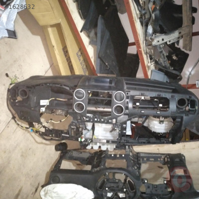 Citroen berlingo çıkma ön göğüs