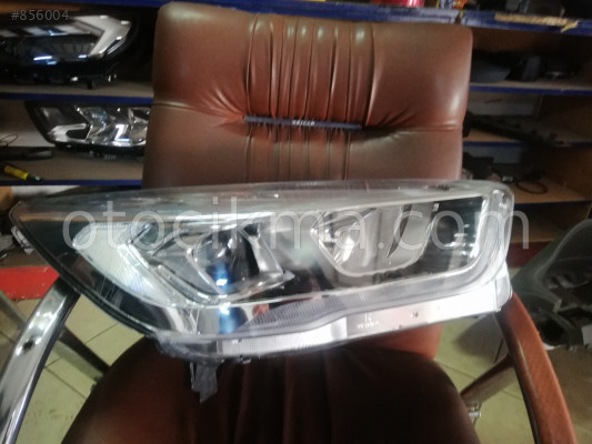 FORD KUGA SAĞ ZENON LEDLİ FAR