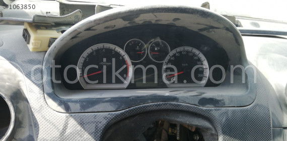 Chevrolet aveo sedan km saati