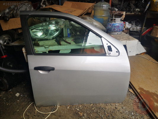 Renault clio symbol talya çıkma sağ ön kapı