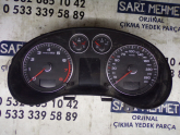 ÇIKMA AUDI A3 KM HIZ GÖSTERGE SAATİ 8P0 920 932 D  8P0920932