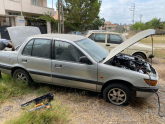 MİTSUBİSHİ LANCER 1990 MODEL SOL ARKA KELEBEK CAMI