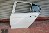 Bmw 3serisi f30 sol arka kapı 3 serisi f 30 çıkma parça