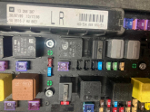 13268303M 13 268 303M LM OPEL ASTRA H SİGORTA TABLASI