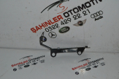 AUDİ A3 ÖN SOL ÇAMURLUK MENTEŞESİ 8V0821091