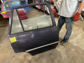 DAEWOO NEXİA SAĞ ARKA KAPI CAM KRİKOSU ORJİNAL ÇIKMA