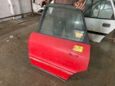AUDİ 80 SOL ARKA KAPI CAM KRİKOSU 1990-1995 MODEL