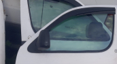 1998 citroen berlingo 1.9 çıkma sol ön kapı camı