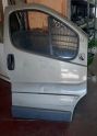 RENAULT TRAFİC 2011 ÇIKMA ORJİNAL SAĞ ÖN KAPI